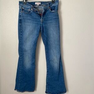 Lucky Brand Mid Rise Flare Jeans 70s style classic blue